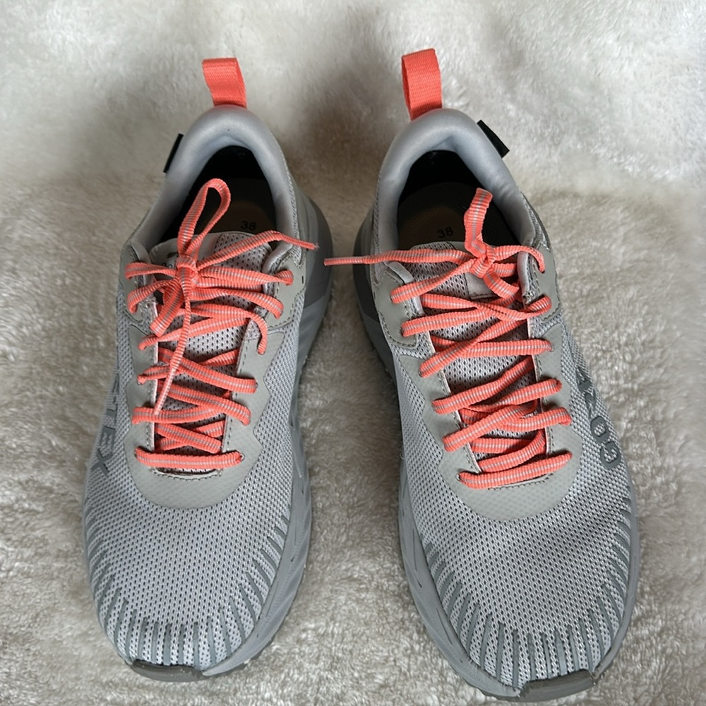 PoleCat Women's Athletic Shoes with GORE-TEX - Gray and Pink